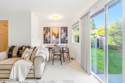Photo 3 at 865 Ruckle Court, Roche Point, North Vancouver