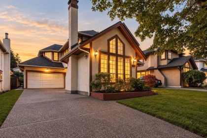 Photo 1 at 865 Ruckle Court, Roche Point, North Vancouver