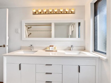 Photo 11 at 409 - 3980 Inlet Crescent, Indian River, North Vancouver