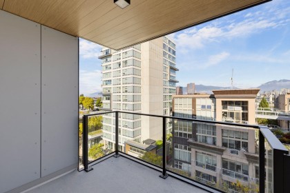 Photo 12 at 702 - 1530 W 6th Avenue, Fairview VW, Vancouver West
