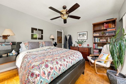 Photo 11 at 950 Tollcross Road, Windsor Park NV, North Vancouver