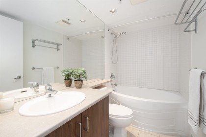 Photo 9 at 712 - 175 W 1st Street, Lower Lonsdale, North Vancouver