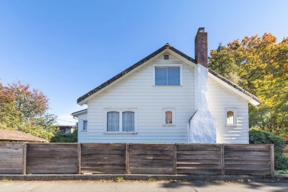 Photo 2 at 481 W 21st Avenue, Cambie, Vancouver West