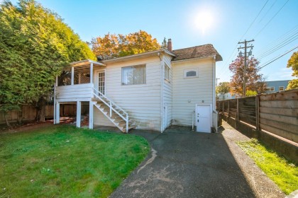 Photo 6 at 481 W 21st Avenue, Cambie, Vancouver West