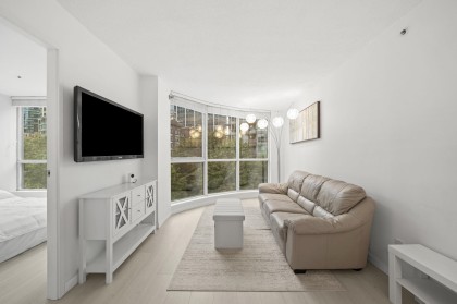 Photo 6 at 508 - 555 Jervis Street, Coal Harbour, Vancouver West