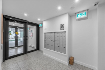 Photo 32 at 504 - 6485 Manitoba Street, Oakridge VW, Vancouver West