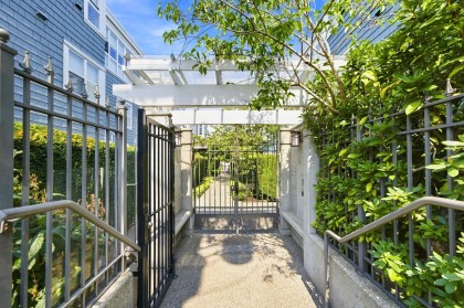 Photo 24 at 101 - 657 W 7th Avenue, Fairview VW, Vancouver West