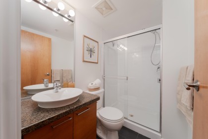 Photo 19 at 9 - 1250 W 6th Avenue, Fairview VW, Vancouver West