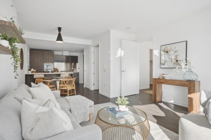 Photo 3 at 606 - 1661 Ontario Street, False Creek, Vancouver West