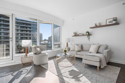 Photo 1 at 606 - 1661 Ontario Street, False Creek, Vancouver West