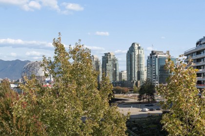 Photo 9 at 606 - 1661 Ontario Street, False Creek, Vancouver West