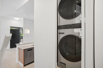 Photo 6 at TH938 Homer Street, Yaletown, Vancouver West