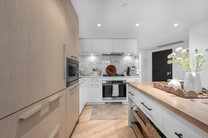 Photo 5 at 603 - 1500 Fern Street, Lynnmour, North Vancouver