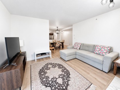 Photo 2 at 504 - 137 West 17th Street, Central Lonsdale, North Vancouver