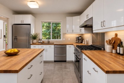 Photo 7 at 1458 Kilmer Road, Lynn Valley, North Vancouver