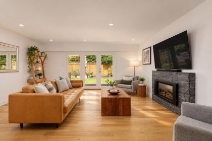 Photo 3 at 1458 Kilmer Road, Lynn Valley, North Vancouver