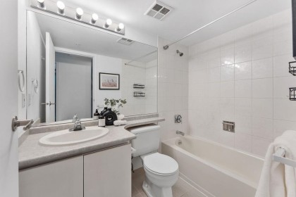 Photo 26 at 1506 - 1238 Melville Street, Coal Harbour, Vancouver West