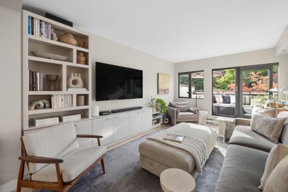Photo 2 at 304 - 1477 Fountain Way, False Creek, Vancouver West