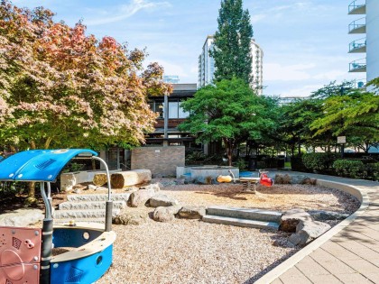 Photo 16 at 1307 - 158 W 13th Street, Central Lonsdale, North Vancouver