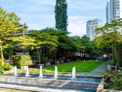 Photo 18 at 1307 - 158 W 13th Street, Central Lonsdale, North Vancouver
