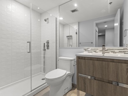 Photo 30 at 701 - 289 Drake Street, Yaletown, Vancouver West