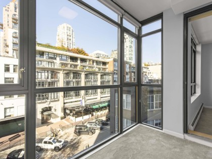 Photo 29 at 701 - 289 Drake Street, Yaletown, Vancouver West