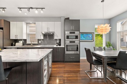 Photo 12 at 709 Premier Street, Lynnmour, North Vancouver