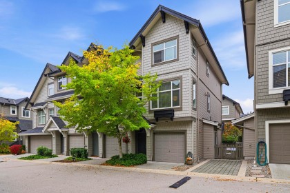 Photo 3 at 709 Premier Street, Lynnmour, North Vancouver