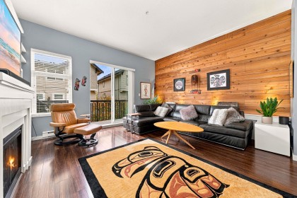 Photo 1 at 709 Premier Street, Lynnmour, North Vancouver