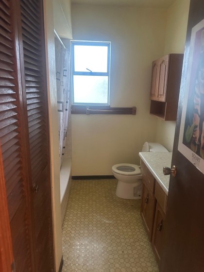 Photo 9 at 3212 W 6th Avenue, Kitsilano, Vancouver West