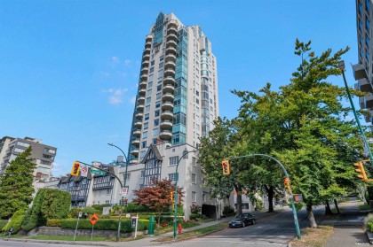 Photo 31 at 103 - 1311 Beach Avenue, West End VW, Vancouver West