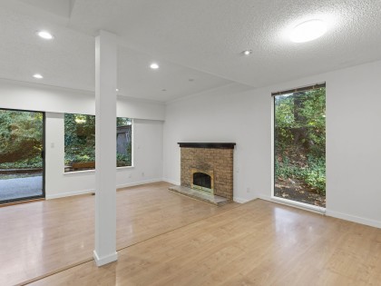 Photo 10 at 1996 Purcell Way, Lynnmour, North Vancouver