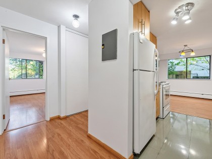 Photo 6 at 106 - 1844 W 7th Avenue, Kitsilano, Vancouver West