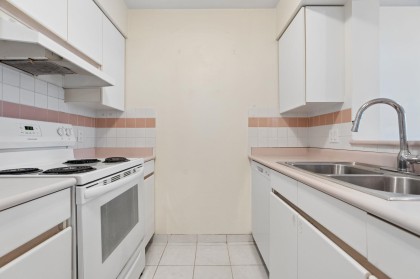 Photo 14 at 805 - 888 Hamilton Street, Downtown VW, Vancouver West