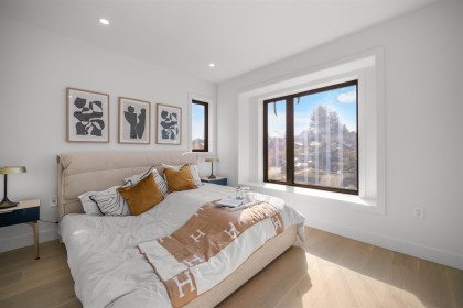Photo 13 at 411 W 19th Avenue, Cambie, Vancouver West