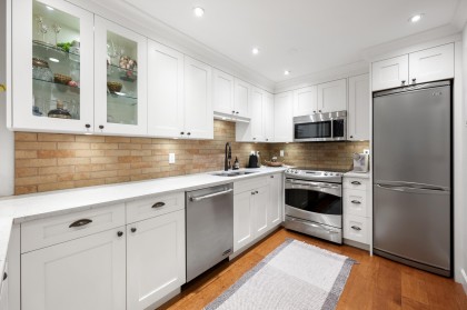 Photo 7 at 102 - 828 Gilford Street, West End VW, Vancouver West
