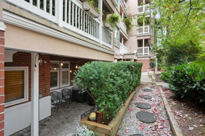 Photo 32 at 102 - 828 Gilford Street, West End VW, Vancouver West
