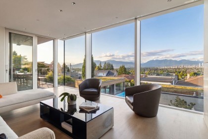Photo 5 at 2723 W 30th Avenue, MacKenzie Heights, Vancouver West