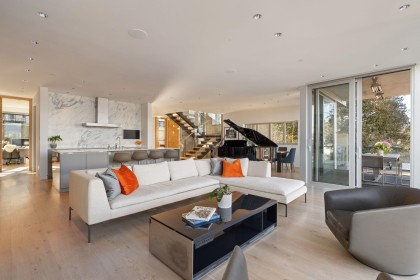 Photo 10 at 2723 W 30th Avenue, MacKenzie Heights, Vancouver West