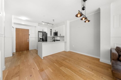 Photo 11 at 417 - 119 W 22nd Street, Central Lonsdale, North Vancouver