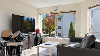 Photo 7 at 306 - 1859 Spyglass Place, False Creek, Vancouver West