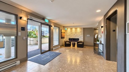 Photo 3 at 306 - 1859 Spyglass Place, False Creek, Vancouver West