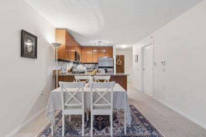 Photo 13 at 607 - 188 E Esplanade, Lower Lonsdale, North Vancouver