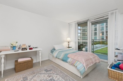 Photo 20 at 607 - 188 E Esplanade, Lower Lonsdale, North Vancouver