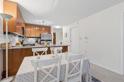 Photo 14 at 607 - 188 E Esplanade, Lower Lonsdale, North Vancouver