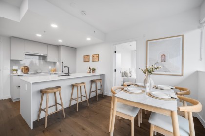 Photo 9 at 602 - 8030 Oak Street, Marpole, Vancouver West