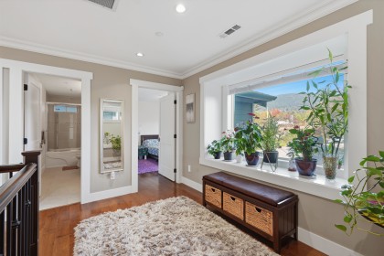 Photo 19 at 631 W 24th Close, Mosquito Creek, North Vancouver