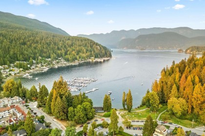 Photo 15 at 104 - 2181 Panorama Drive, Deep Cove, North Vancouver