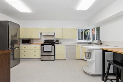 Photo 14 at 331 E 24th Street, Central Lonsdale, North Vancouver