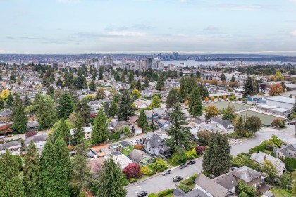 Photo 31 at 331 E 24th Street, Central Lonsdale, North Vancouver